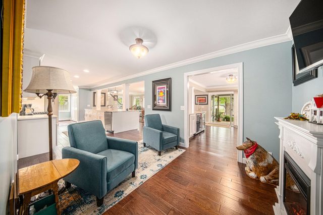 329 Pamela Circle, Brooklyn, MI 49230