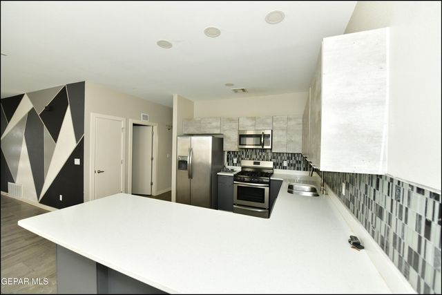 432 Stetson Drive, El Paso, TX 79928