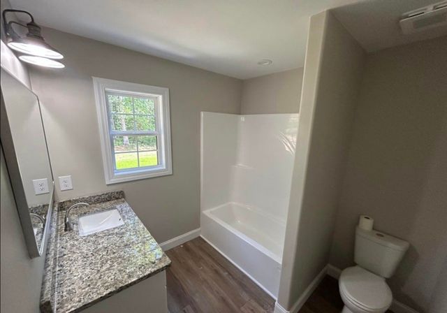228 Georgee Rd, Jamestown, TN 38556