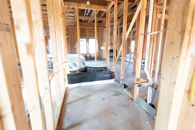 8125 Mountain Oak Drive, Edmond, OK 73034