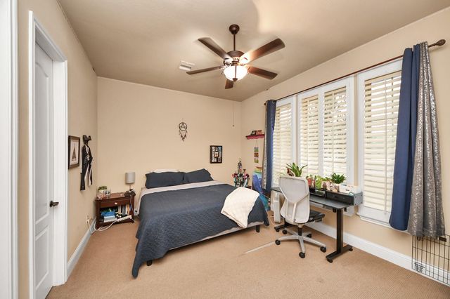 17819 Country Cove, Cypress, TX 77433