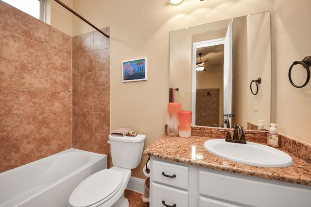 17819 Country Cove, Cypress, TX 77433