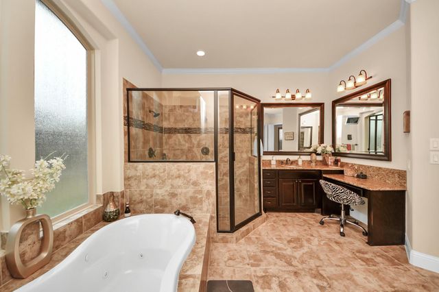 17819 Country Cove, Cypress, TX 77433