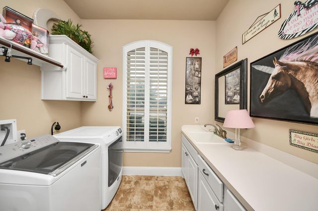 17819 Country Cove, Cypress, TX 77433