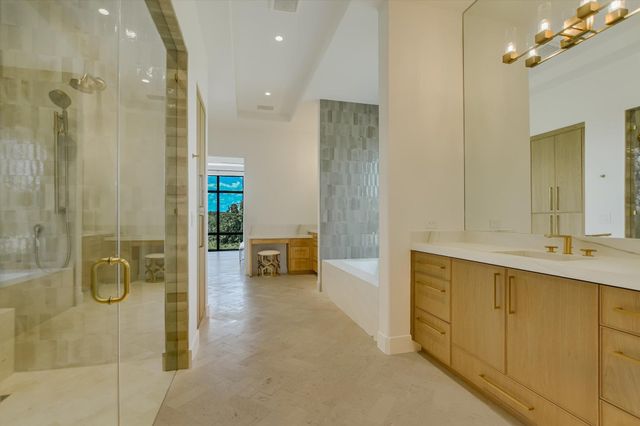146 Coral Berry, Horseshoe Bay, TX 78657