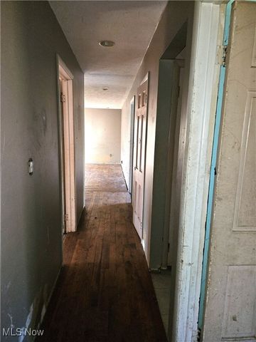 16940 Thompson Road, Thompson, OH 44086