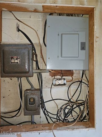 16940 Thompson Road, Thompson, OH 44086