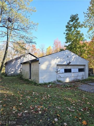 16940 Thompson Road, Thompson, OH 44086