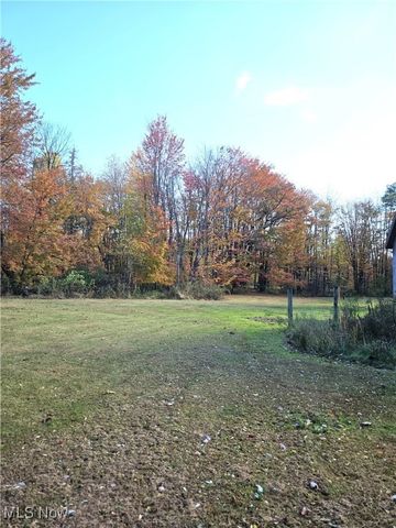 16940 Thompson Road, Thompson, OH 44086