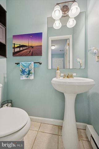 121 STEEPLEBUSH DR, Perkasie, PA 18944