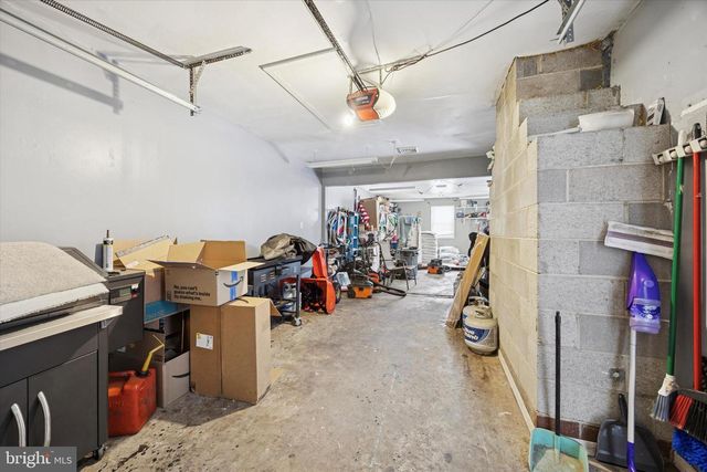 121 STEEPLEBUSH DR, Perkasie, PA 18944