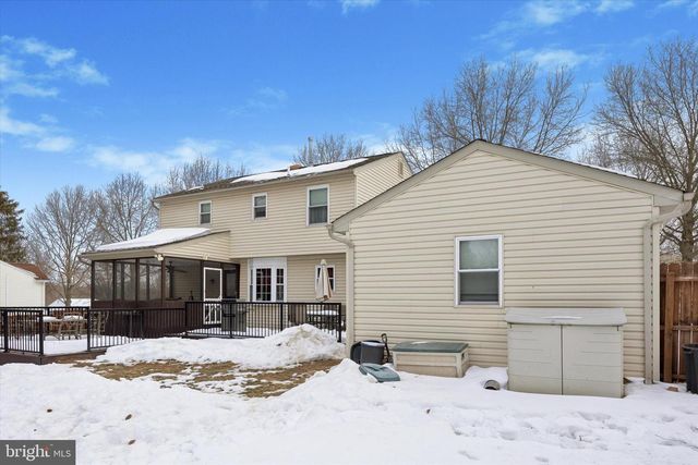 121 STEEPLEBUSH DR, Perkasie, PA 18944