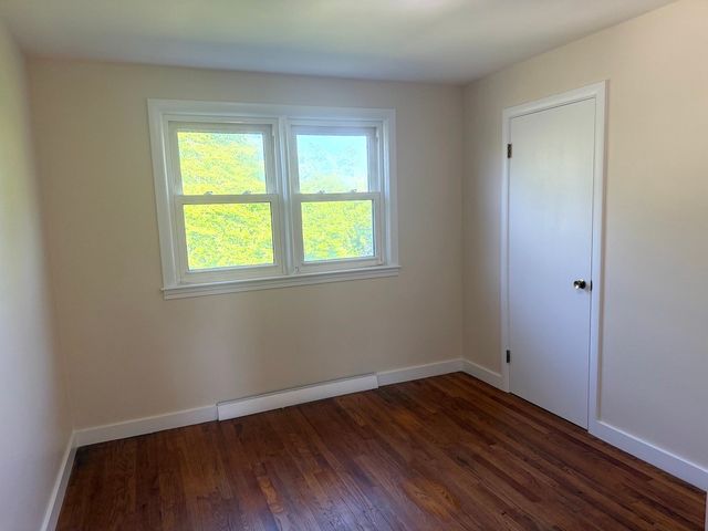 15 Casey Drive, Middletown, RI 02842