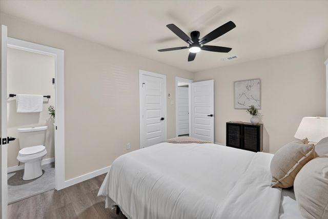 1003 E Dallas Street, Mansfield, TX 76063