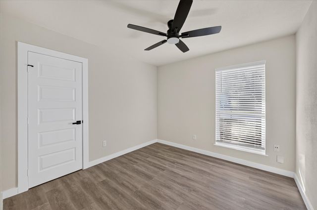 1003 E Dallas Street, Mansfield, TX 76063