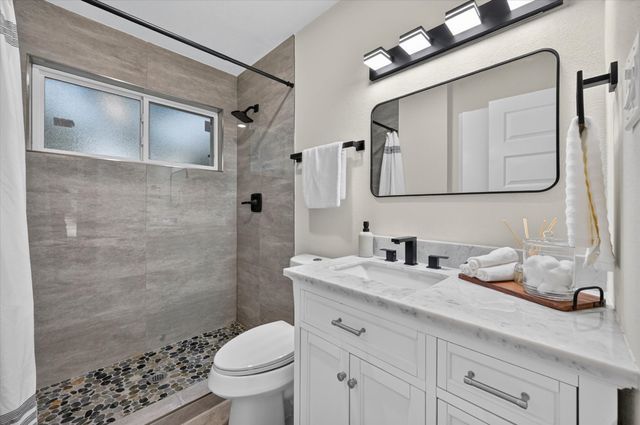 1003 E Dallas Street, Mansfield, TX 76063