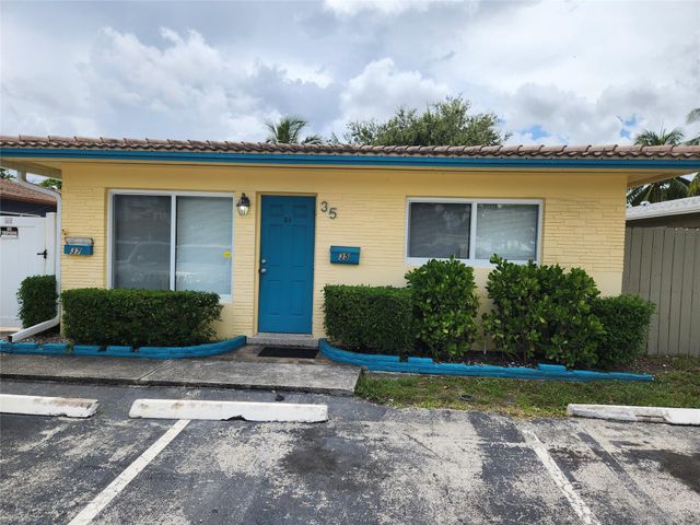 35 NE 20TH AVE, Pompano Beach, FL 33060