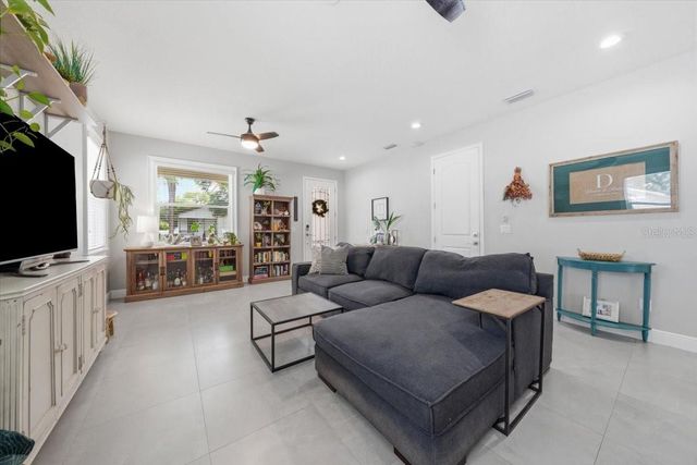 1808 W CLUSTER AVENUE, Tampa, FL 33604