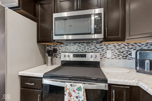 254 Rambling Road, Greenfield, IN 46140