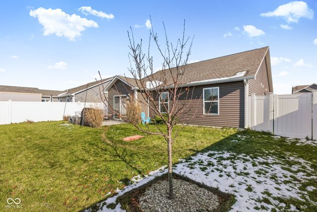 254 Rambling Road, Greenfield, IN 46140