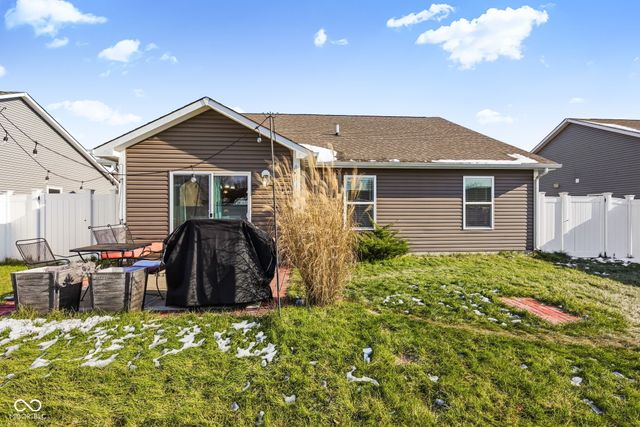 254 Rambling Road, Greenfield, IN 46140
