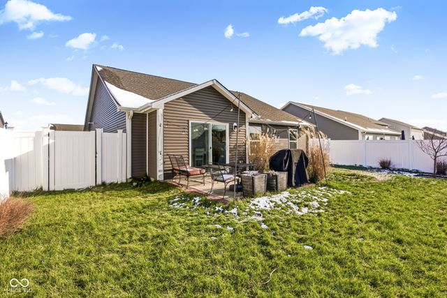 254 Rambling Road, Greenfield, IN 46140