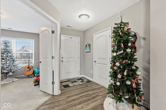 254 Rambling Road, Greenfield, IN 46140