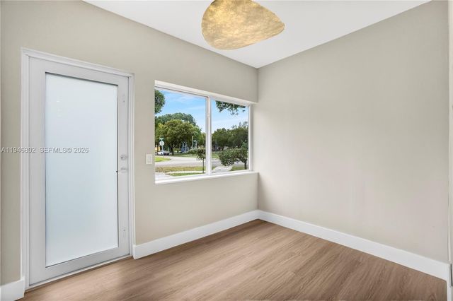 1151 NW 45th St, Miami, FL 33127