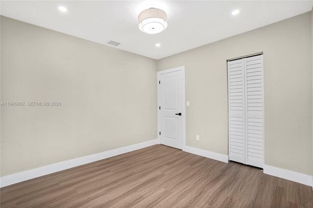 1151 NW 45th St, Miami, FL 33127