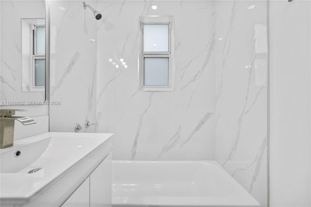 1151 NW 45th St, Miami, FL 33127