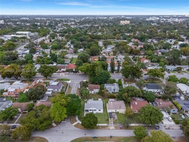 1151 NW 45th St, Miami, FL 33127