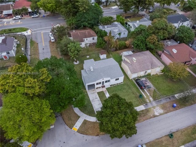 1151 NW 45th St, Miami, FL 33127