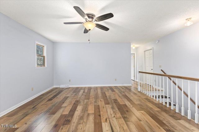 377 Overlook Drive, Blountville, TN 37617
