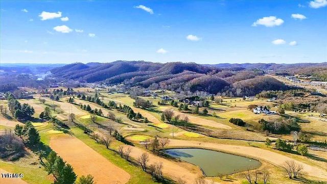 377 Overlook Drive, Blountville, TN 37617