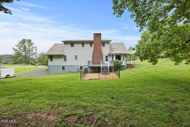 377 Overlook Drive, Blountville, TN 37617