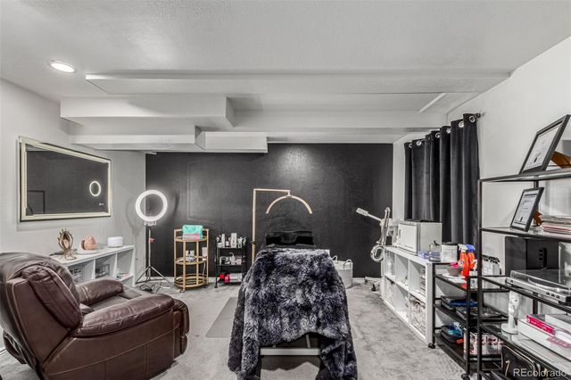 2039 Espana Way, Aurora, CO 80011