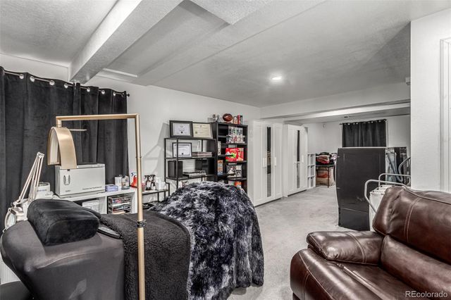 2039 Espana Way, Aurora, CO 80011