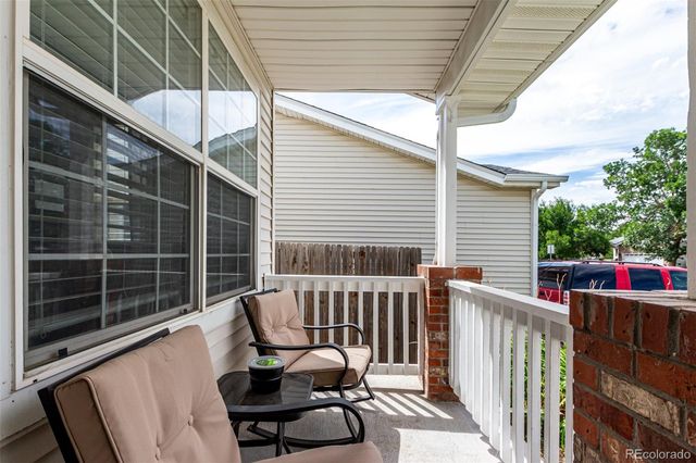 2039 Espana Way, Aurora, CO 80011