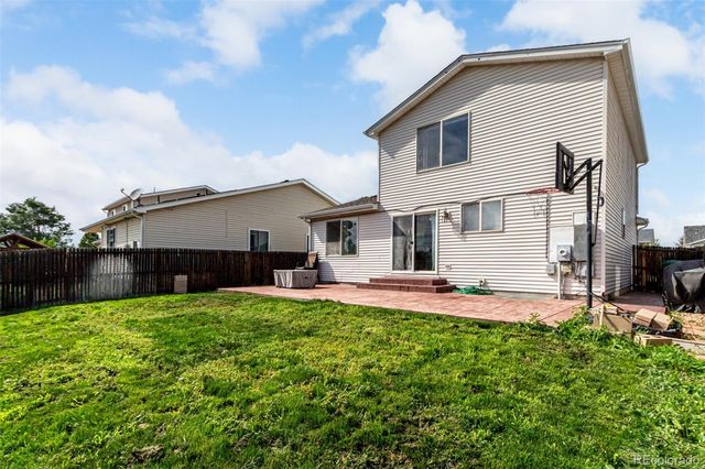 2039 Espana Way, Aurora, CO 80011