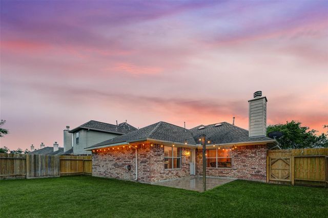 2326 Fern Lacy Drive, Spring, TX 77388