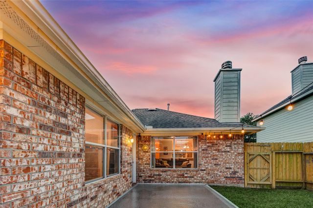 2326 Fern Lacy Drive, Spring, TX 77388