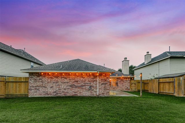 2326 Fern Lacy Drive, Spring, TX 77388