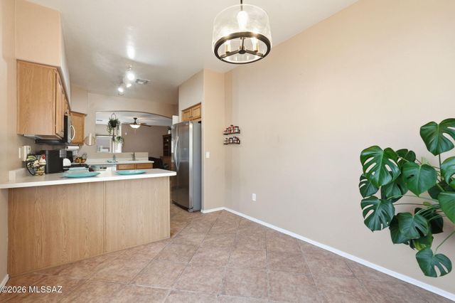 486 E Placita Lezna, Sahuarita, AZ 85629