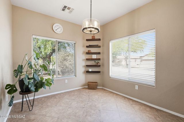486 E Placita Lezna, Sahuarita, AZ 85629