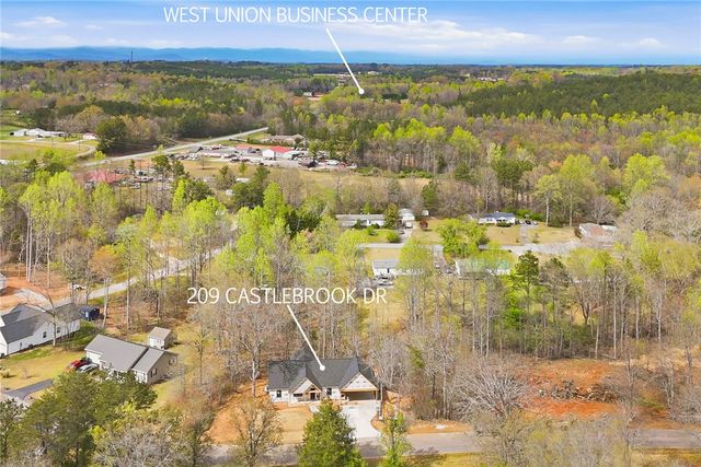 209 Castlebrook Drive, Walhalla, SC 29691
