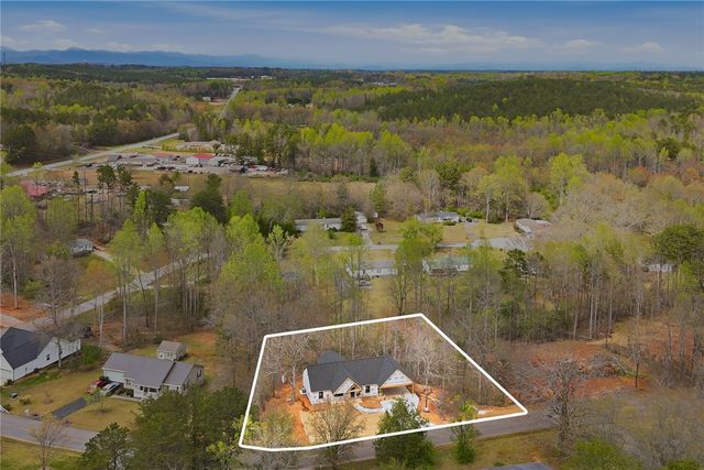 209 Castlebrook Drive, Walhalla, SC 29691