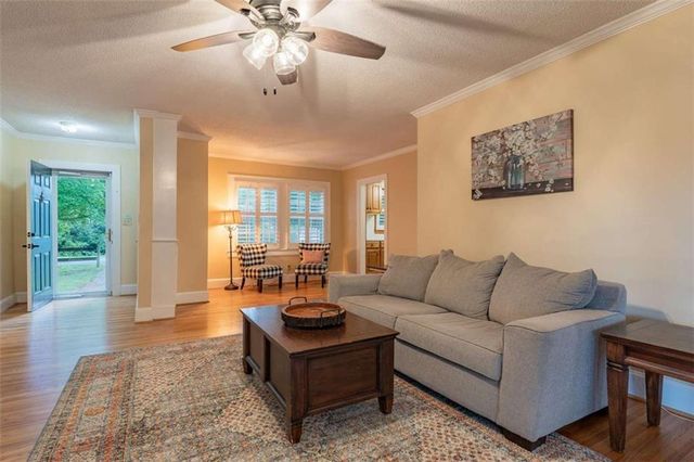 16 Bittings Avenue, Summerville, GA 30747