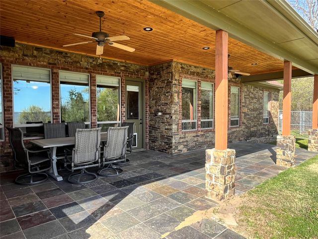 1255 County Road 3400, Emory, TX 75440