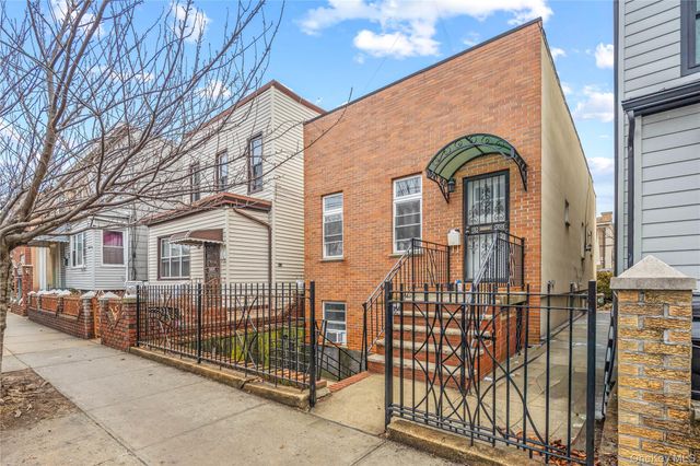 2353 37th Street, Astoria, NY 11105