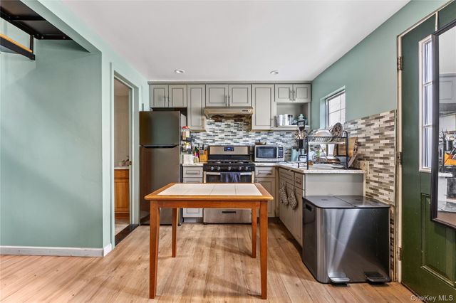 2353 37th Street, Astoria, NY 11105